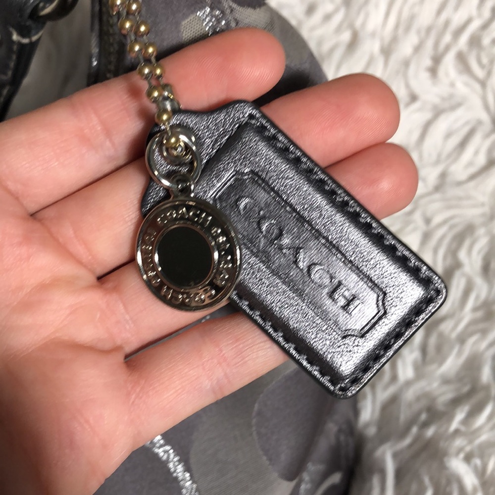 Coach Signature Purse - Picture 4 of 10